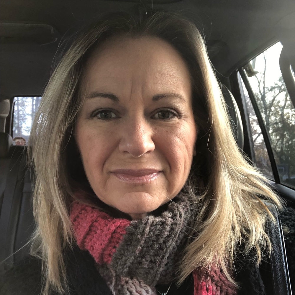 Meet your Posher, Christy